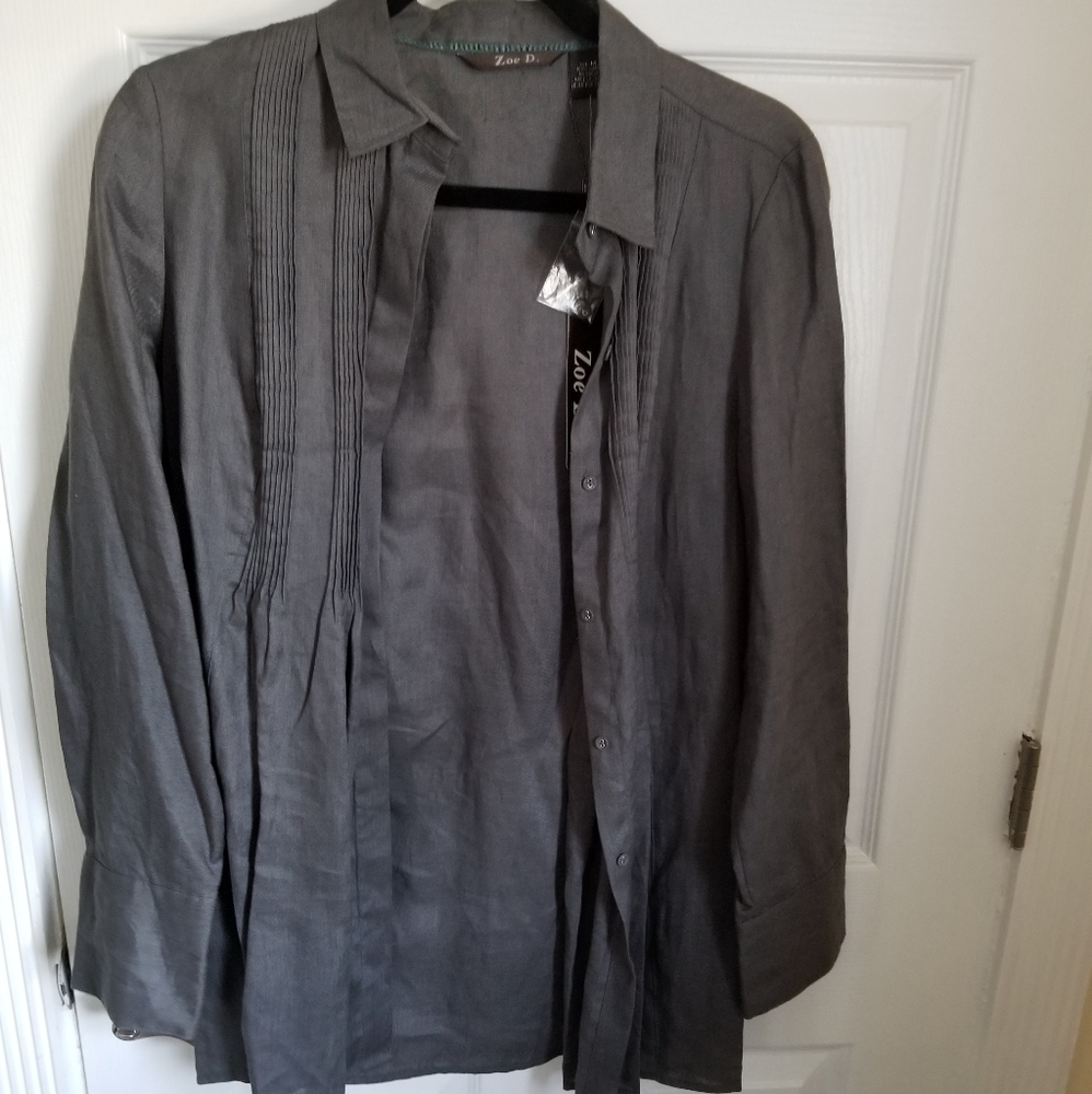 Greenish long sleeve top